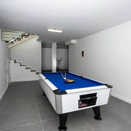 Exclusive 6 Bedrooms In Lanzarote - Ocean & Volcano Views, Private Pool, Jacuzzi & Gym Villa Macher