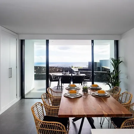 Exclusive 6 Bedrooms In Lanzarote - Ocean & Volcano Views, Private Pool, Jacuzzi & Gym Macher
