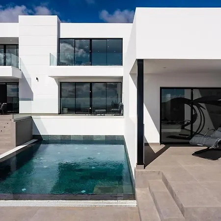 Exclusive 6 Bedrooms In Lanzarote - Ocean & Volcano Views, Private Pool, Jacuzzi & Gym Villa Macher