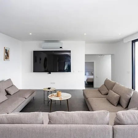 Exclusive 6 Bedrooms In Lanzarote - Ocean & Volcano Views, Private Pool, Jacuzzi & Gym * Macher